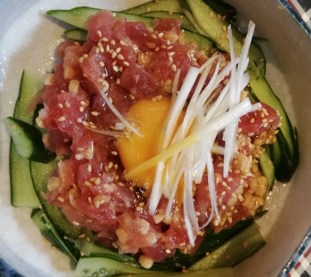 マグロのユッケ