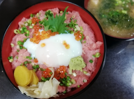 ネギトロ丼