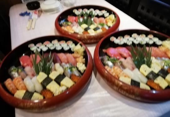 にぎり寿司(大勢様向け鮨桶盛り)